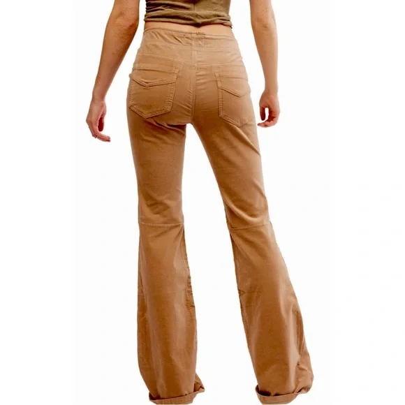 FREE PEOPLE | We The Free Penny Corduroy Flare Pants in Natural, Size 27 - Picture 3 of 13